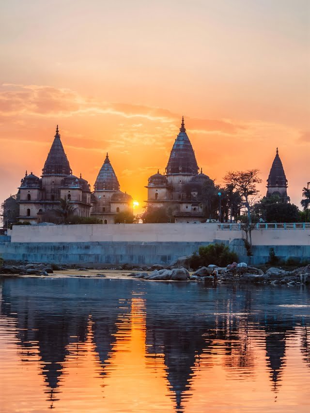 6 Temples you should visit in Ayodhya